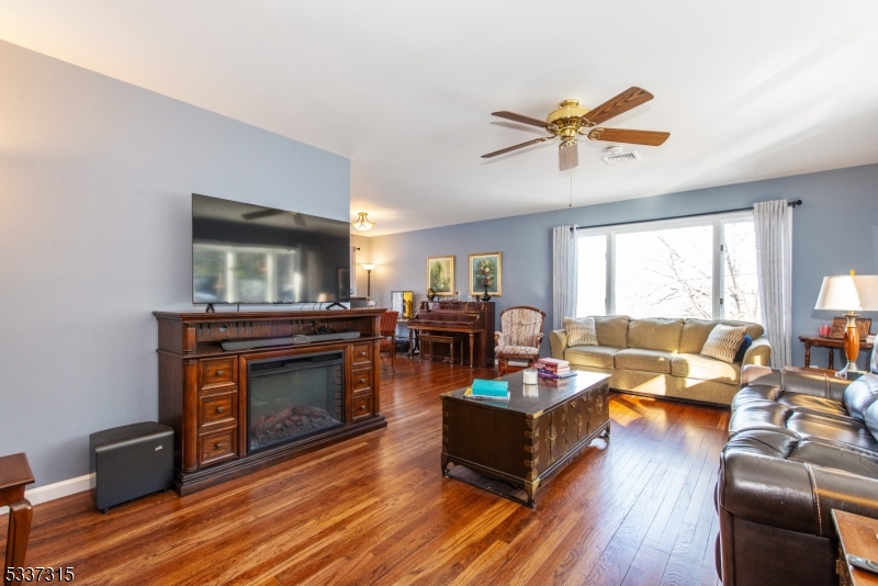 Cardinal Hills - Residential