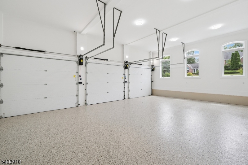 Bel Air - Residential