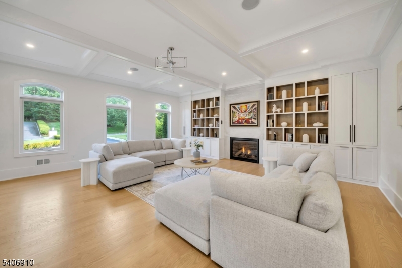 Bel Air - Residential