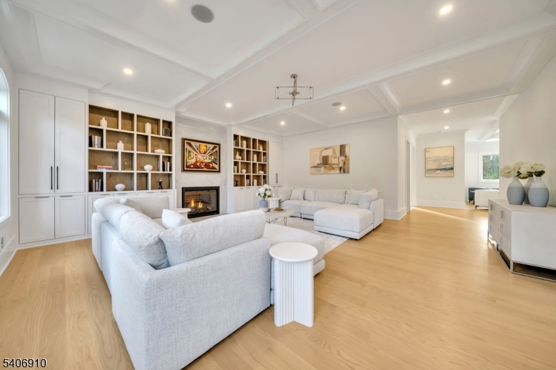 Bel Air - Residential