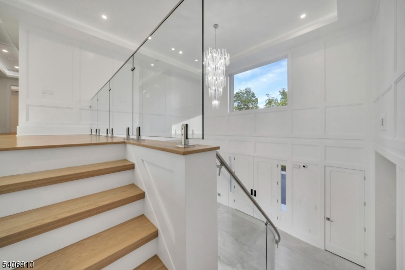 Bel Air - Residential