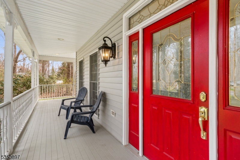 Franklin Twp., New Jersey 08825, United States, 3 Bedrooms Bedrooms, ,3 BathroomsBathrooms,Residential,Pending,110151