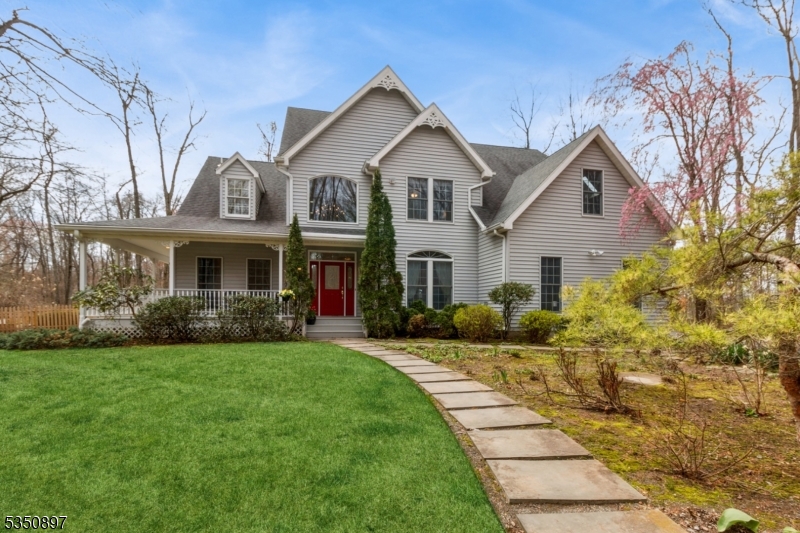 Franklin Twp., New Jersey 08825, United States, 3 Bedrooms Bedrooms, ,3 BathroomsBathrooms,Residential,Pending,110151