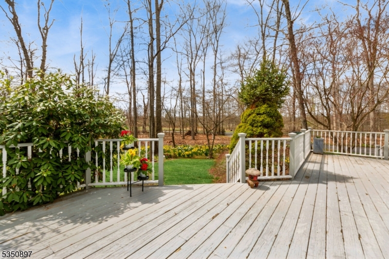 Franklin Twp., New Jersey 08825, United States, 3 Bedrooms Bedrooms, ,3 BathroomsBathrooms,Residential,Pending,110151