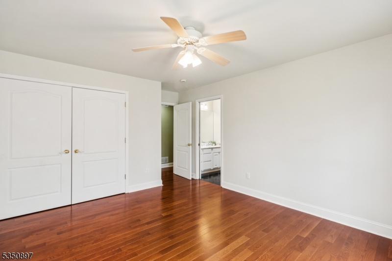 Franklin Twp., New Jersey 08825, United States, 3 Bedrooms Bedrooms, ,3 BathroomsBathrooms,Residential,Pending,110151