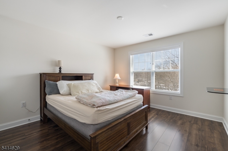 Autumn Point - Residential