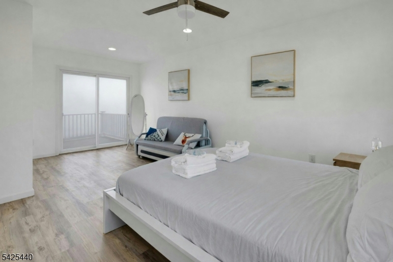 East Shore - Residential