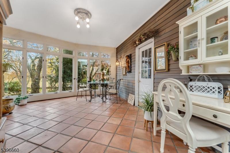 ROUND VALLEY - Residential