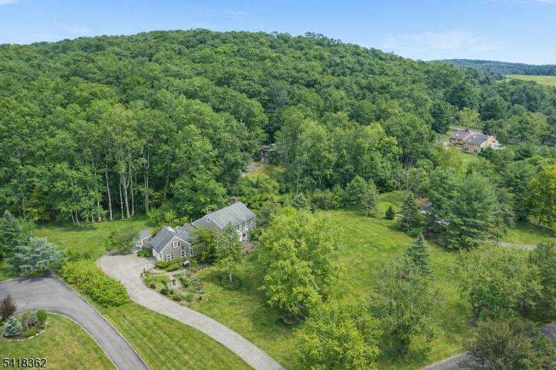 ROUND VALLEY - Residential