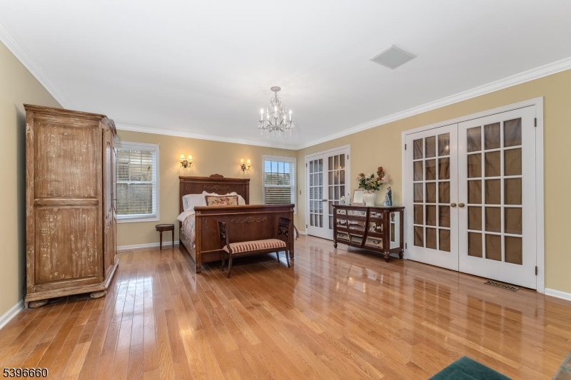 ROUND VALLEY - Residential