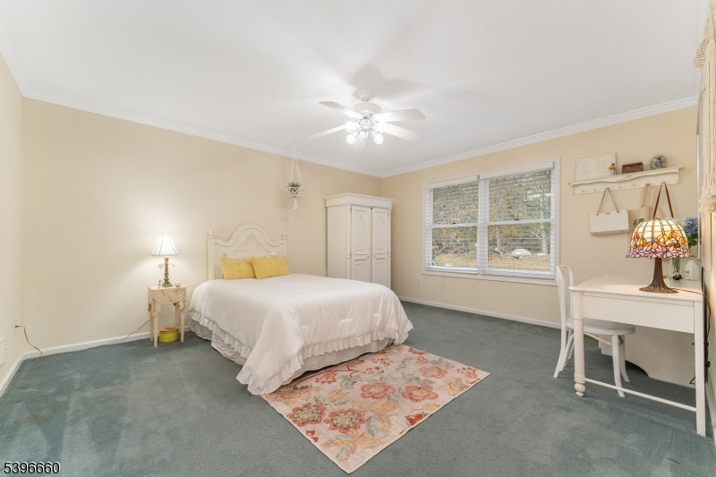 ROUND VALLEY - Residential