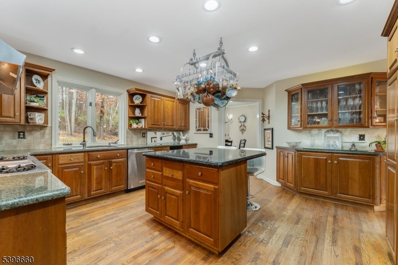 ROUND VALLEY - Residential