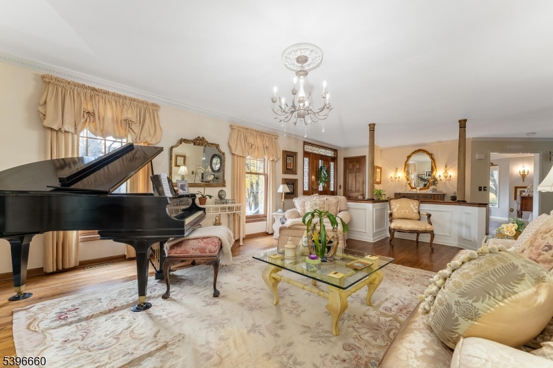 ROUND VALLEY - Residential