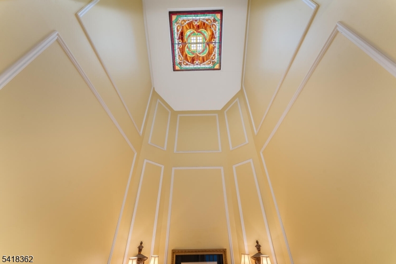 ROUND VALLEY - Residential