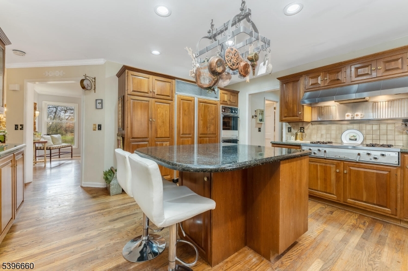 ROUND VALLEY - Residential