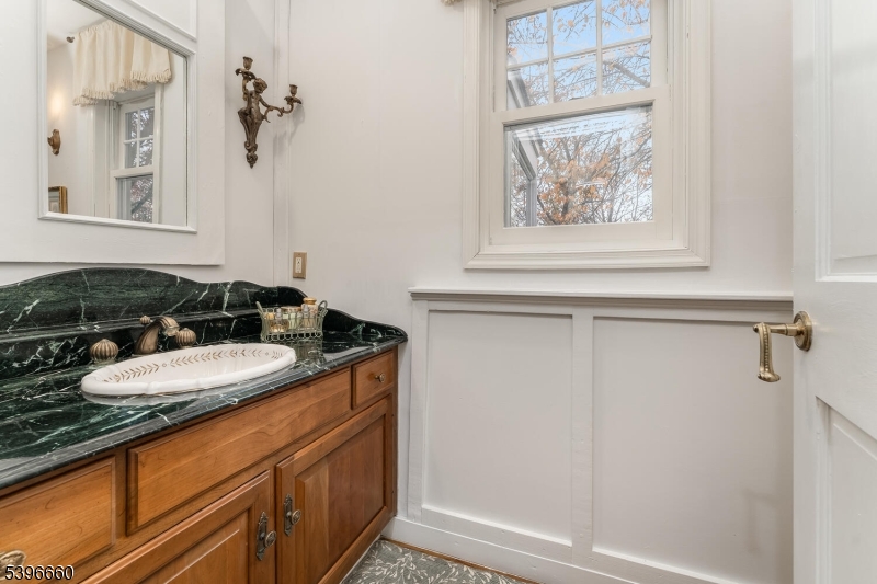 ROUND VALLEY - Residential