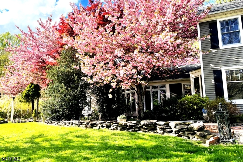 ROUND VALLEY - Residential