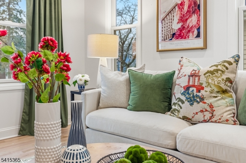 Watchung / Walnut - Residential