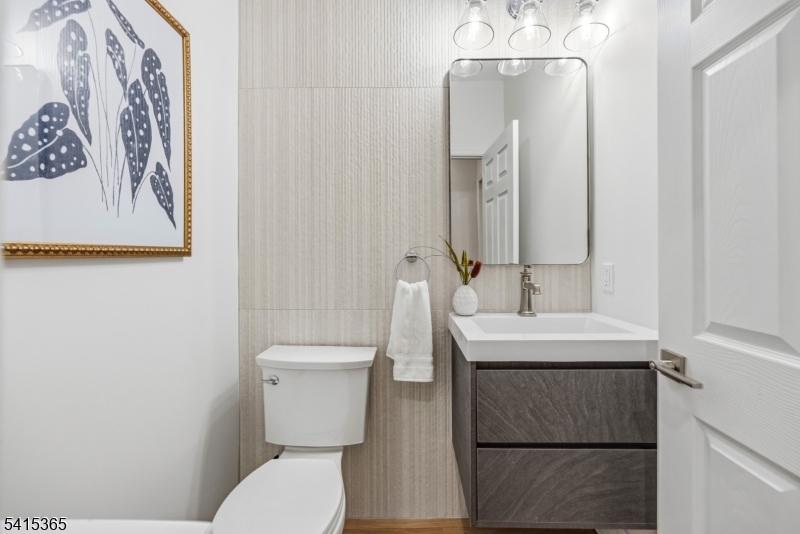 Watchung / Walnut - Residential