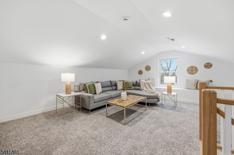 Watchung / Walnut - Residential