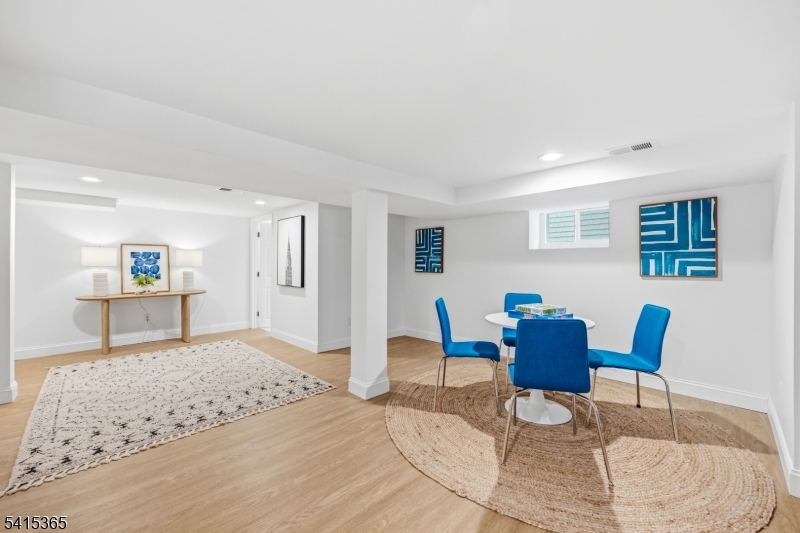 Watchung / Walnut - Residential