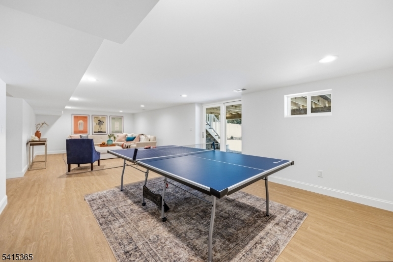 Watchung / Walnut - Residential