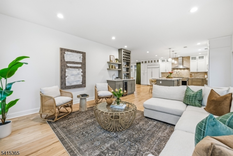 Watchung / Walnut - Residential