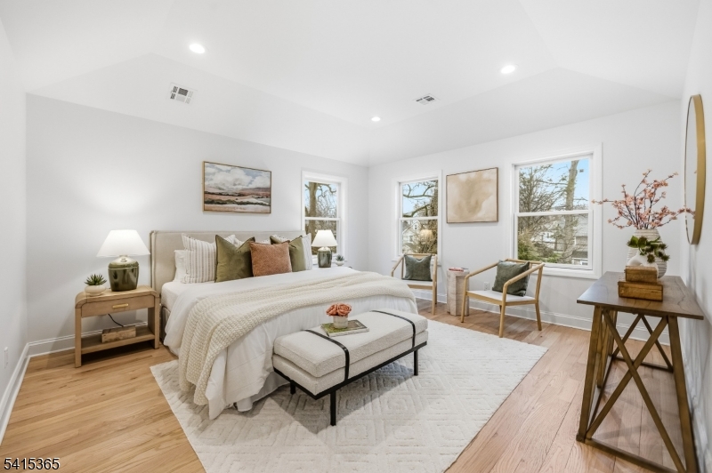 Watchung / Walnut - Residential