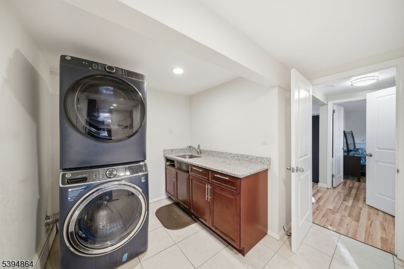 Lake Parsippany - Residential