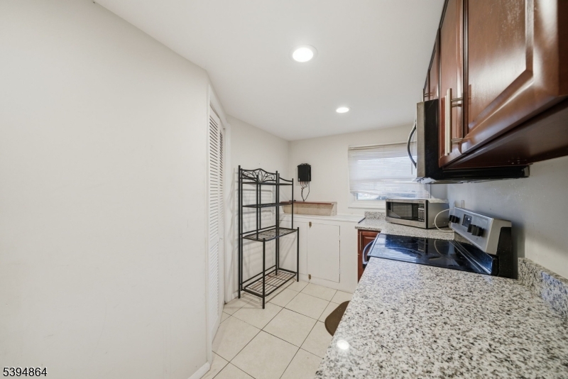 Lake Parsippany - Residential