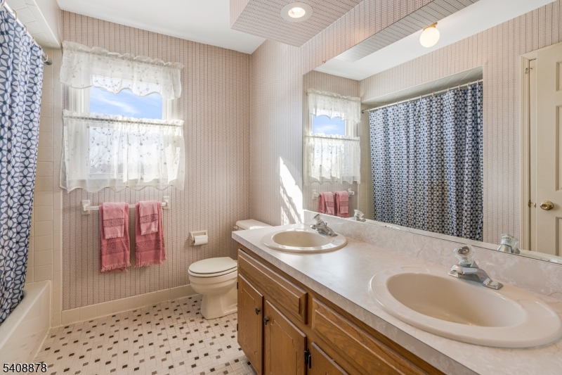 Shadowbrook - Residential