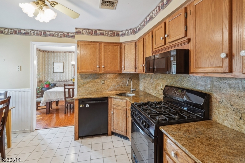 Townsquare Village - Residential