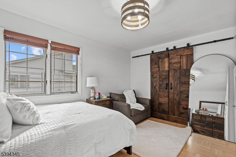 134 Boulevard unit 12 - Residential