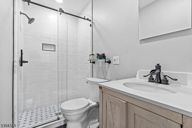 134 Boulevard unit 12 - Residential