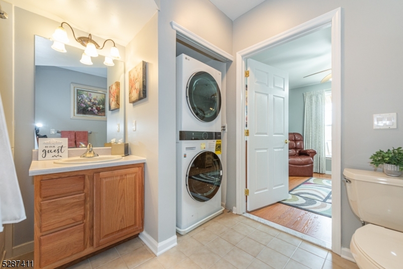 Fox Hills - Residential