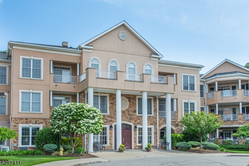 Fox Hills - Residential