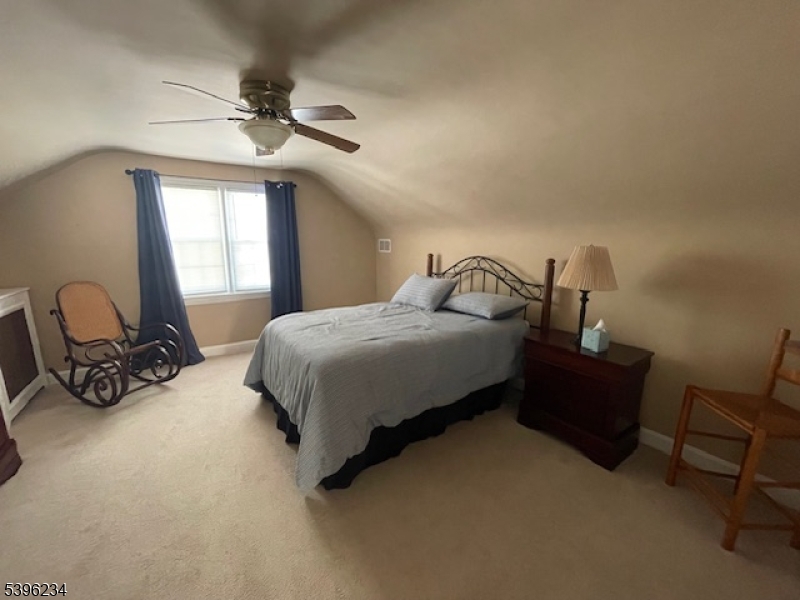 Dutch Hill - Residential