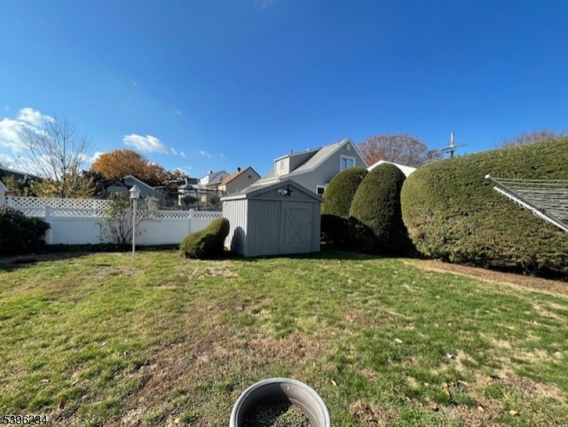 Dutch Hill - Residential