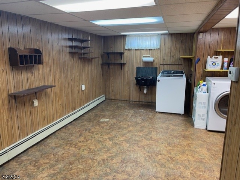 Dutch Hill - Residential