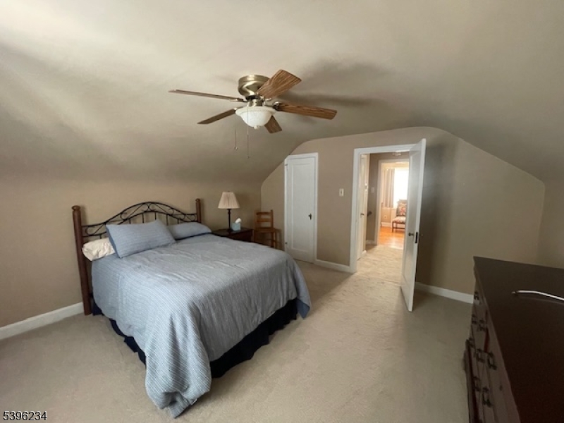 Dutch Hill - Residential