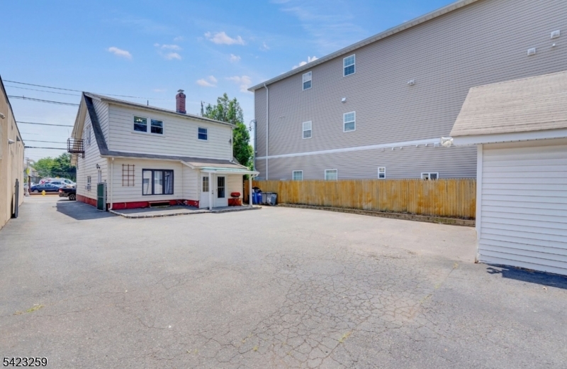 Demarest/Broughton Avenue - Residential Income