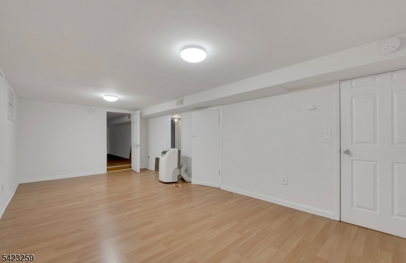 Demarest/Broughton Avenue - Residential Income