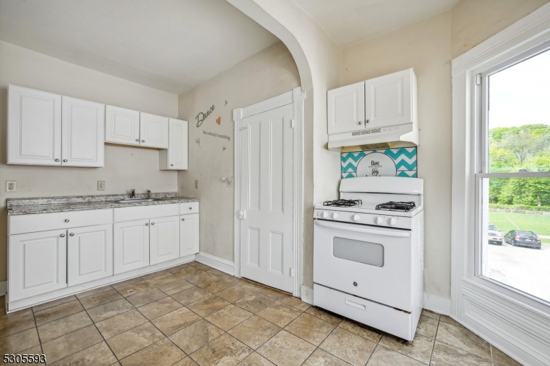 Downtown - Residential Income