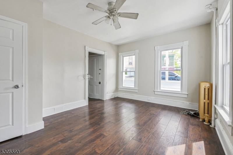 Downtown - Residential Income