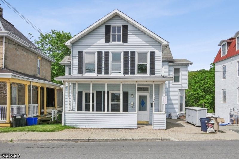 Downtown - Residential Income