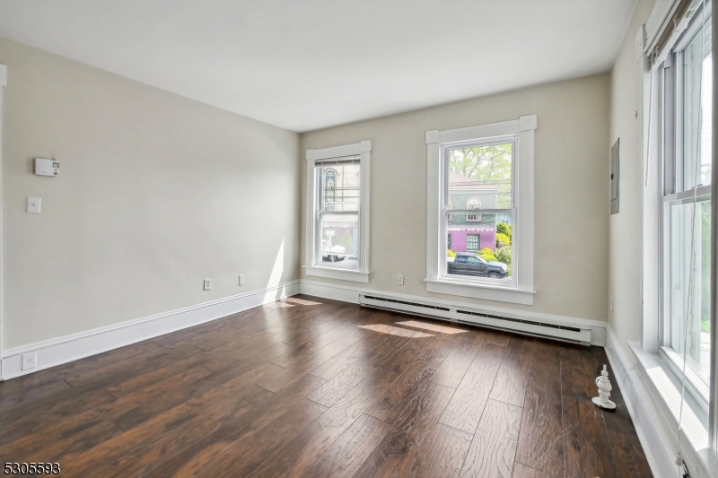 Downtown - Residential Income