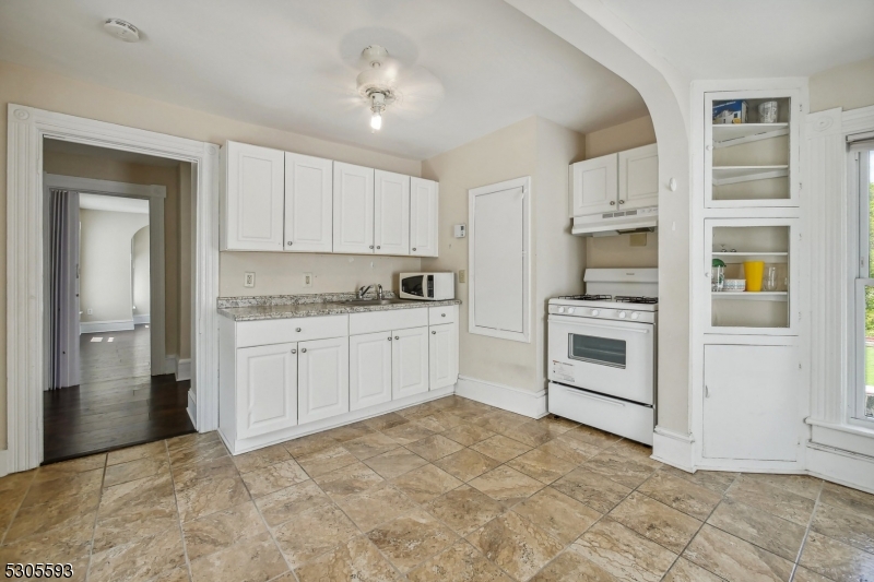 Downtown - Residential Income