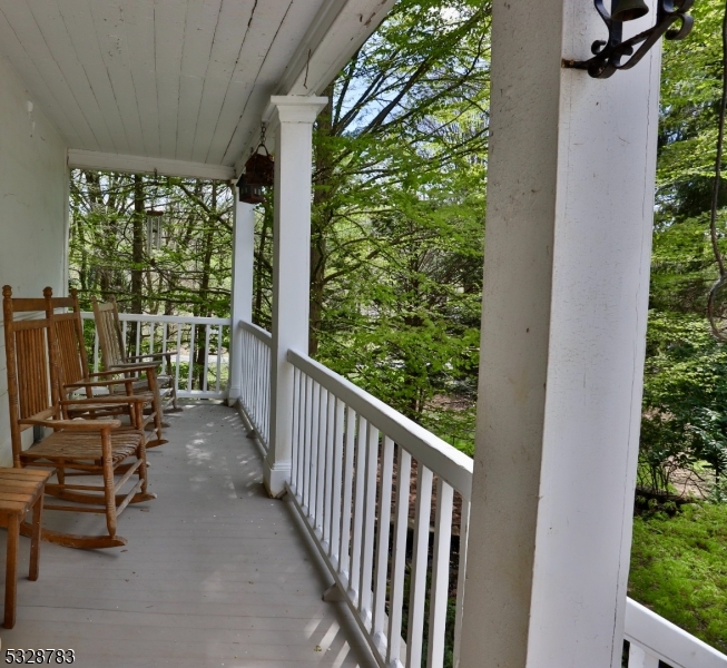 Califon Boro, New Jersey 07830, United States, 3 Bedrooms Bedrooms, ,2 BathroomsBathrooms,Residential,Pending,26208