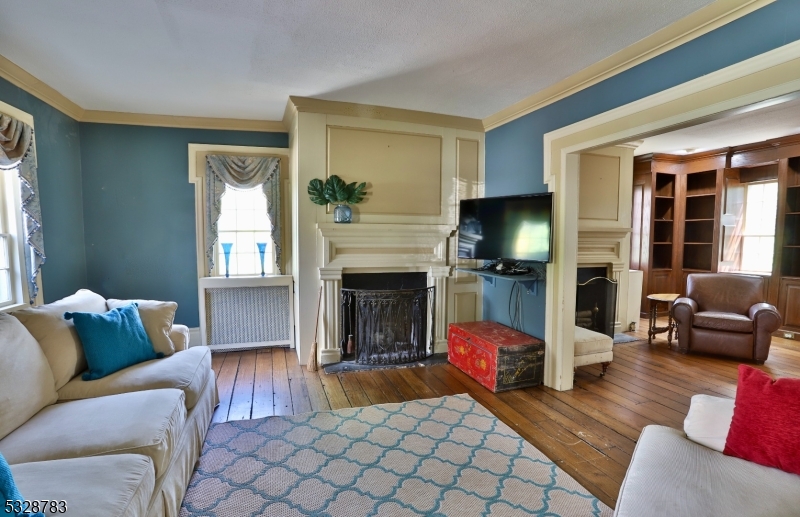 Califon Boro, New Jersey 07830, United States, 3 Bedrooms Bedrooms, ,2 BathroomsBathrooms,Residential,Pending,26208