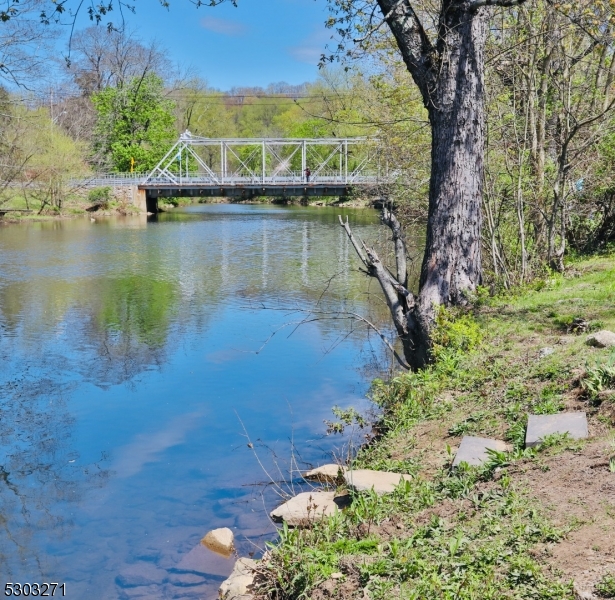 Califon Boro, New Jersey 07830, United States, 3 Bedrooms Bedrooms, ,2 BathroomsBathrooms,Residential,Pending,26208